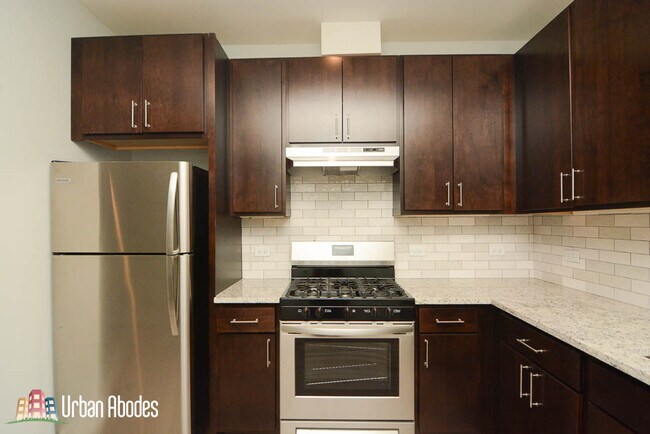 Photo - 1149 Maple Ave Unidad 3