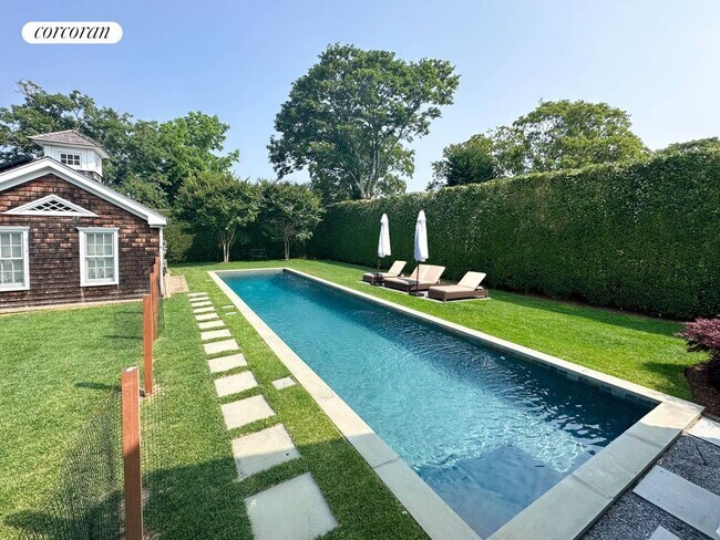 Photo - 33 Layton Ave