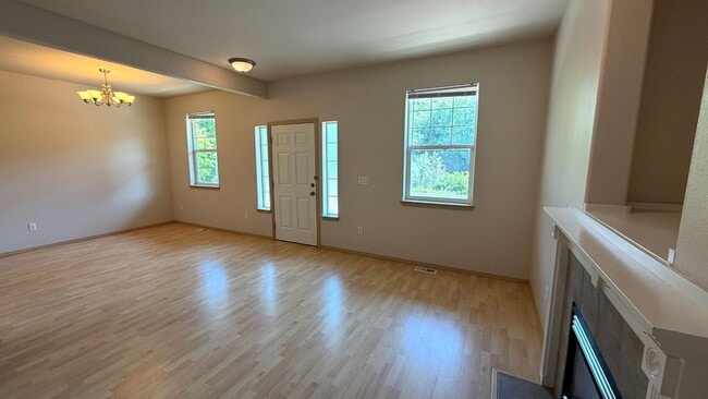 Photo - Beautifully Updated 3 Bedroom + Loft Home with New A/C