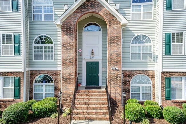 Photo - TWO BEDROOM HOME!