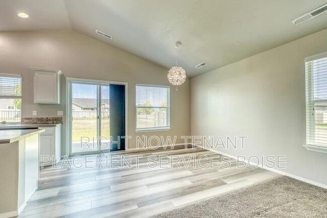 Photo - 8148 S Red Shine Ave