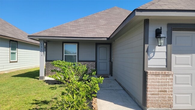 15114 Sorrento Bay Cir