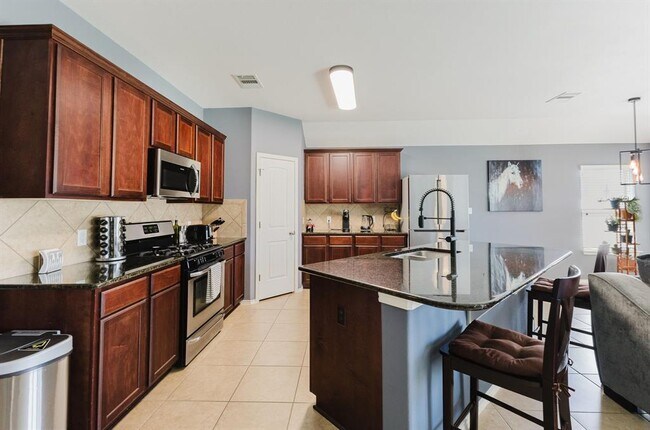 Photo - 2292 Intrepid Dr