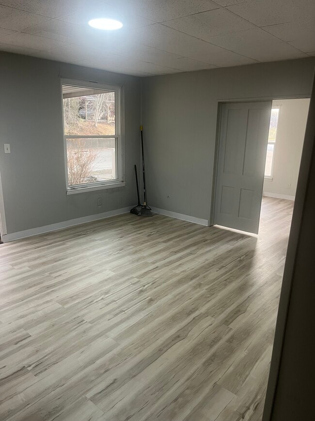 Living room - 911 17th Ave Unit 911 17th ave