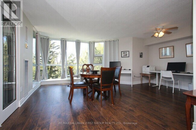 Photo - 20 Dean Park Rd Unit 505