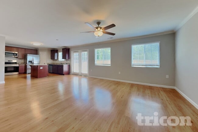 Photo - 3007 Stauton Dr