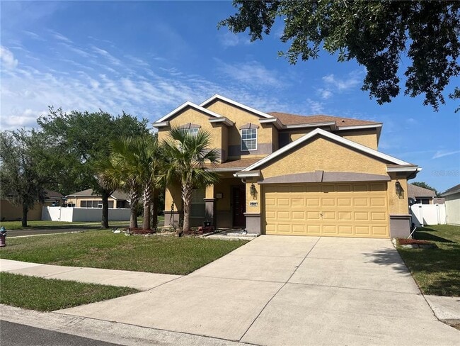 Building Photo - 4943 SW 41st Pl