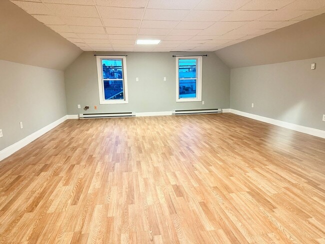 Photo - 669 Forest Ave Unidad 2A