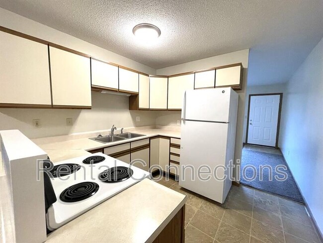 Photo - 1305 W Copeland St