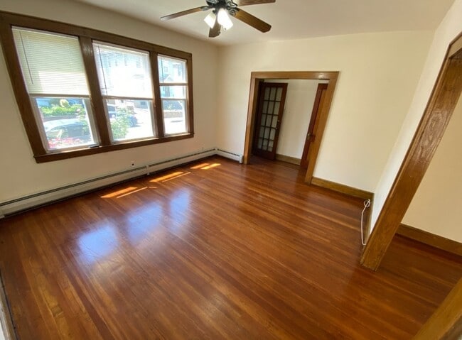 Photo - 1353 Alina St Unit First Floor