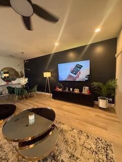 Photo - 6848 Brook Hollow Rd