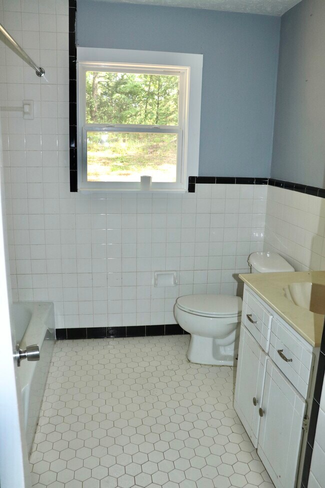 Photo - 49980 AL-21