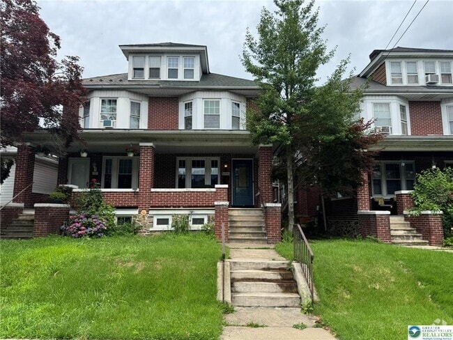 Building Photo - 1225 Delaware Ave Rental