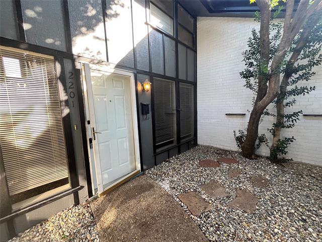 Photo - 2201 Seville Ct