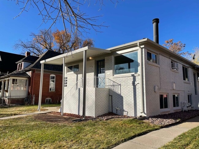 Great 2 Bed 1 Bath Speer/ Country Club - Great 2 Bed 1 Bath Speer/ Country Club Apartment Unit 465