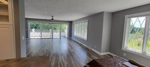 Photo - 5106 Meinders Rd