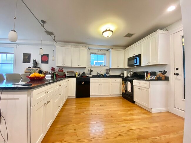 Photo - 14 Fern St Unidad 2