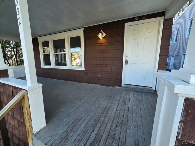 Photo - 322 Spring St