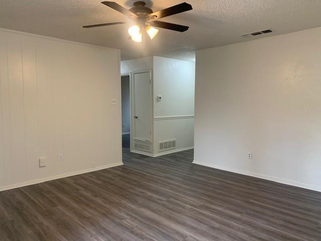 Photo - 2812 Eddie Pl