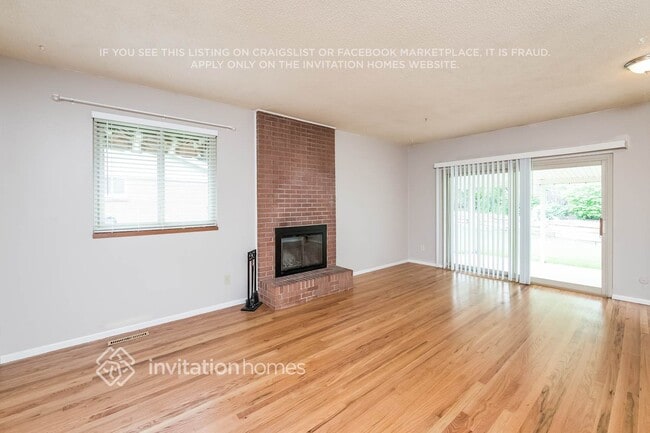 Photo - 13482 E Dakota Ave