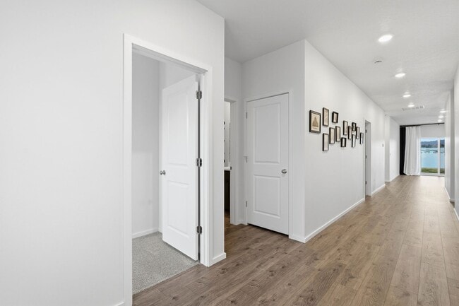 Photo - Beautiful 3 Bedroom Home with Open Living Space, Large Pantry & 2-Car Garage