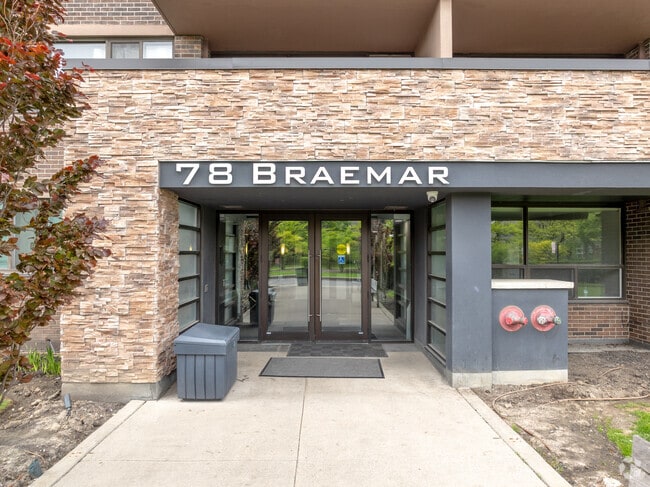 Braemar Place