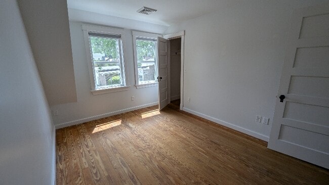 581 Kearsarge Way