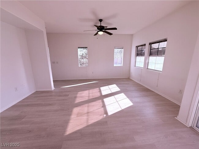 Photo - 3805 Ormond Beach St Unit 201