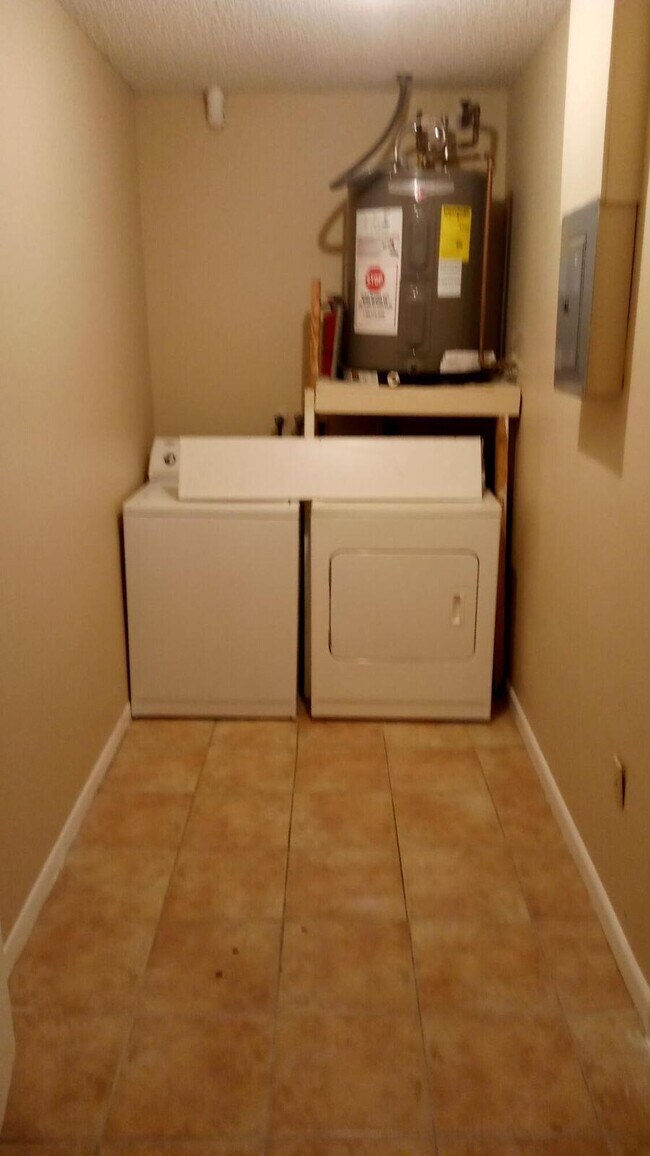 4884 Orlando Ave Townhome Townhome Rental in West Palm Beach FL