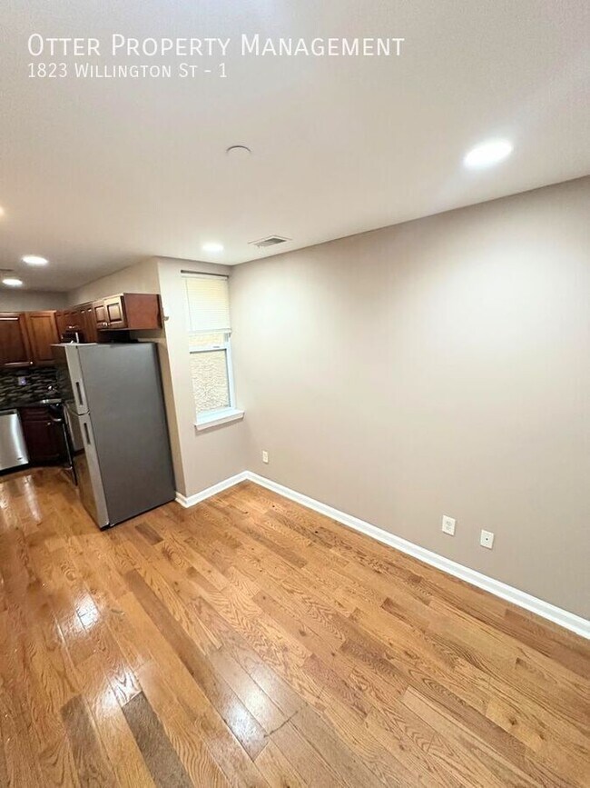 Photo - 1823 Willington St Unit 1