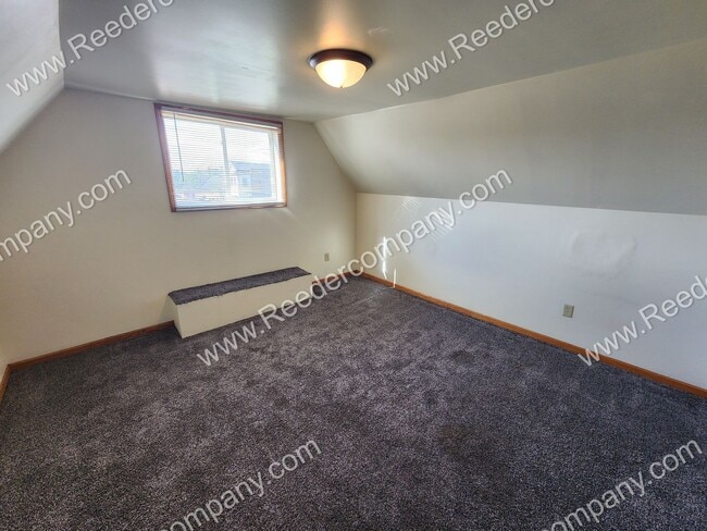 Photo - 415 Gostlin St Unit Rear 2nd floor