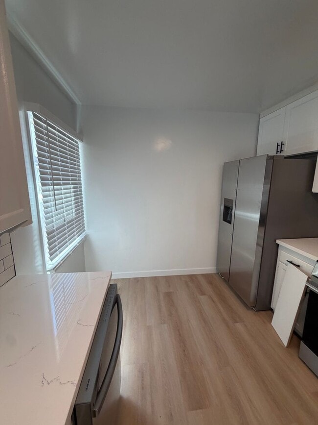 5327 Kinston Ave Unit 5329