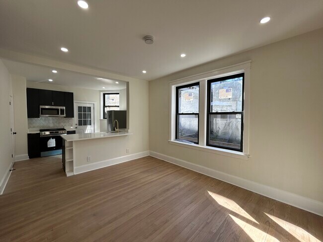 Photo - 4636 N Hamilton Ave Unit 38-1