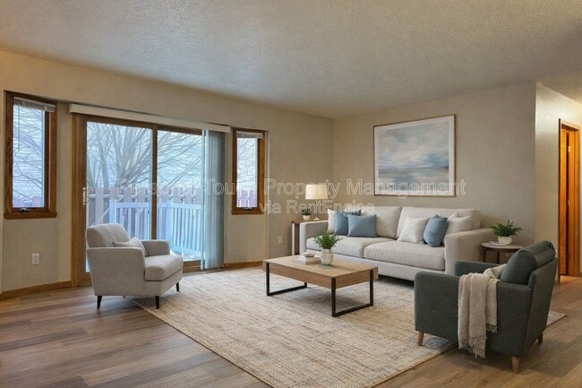 Photo - 2736-33 1/2 33 1/2 Ave S