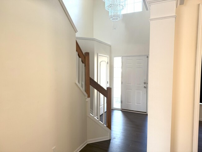 Photo - 33213 Saddleback Dr