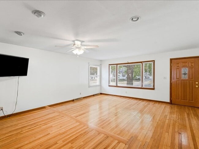 Photo - Spacious 3-Bedroom Home with Oversized Garage Space!