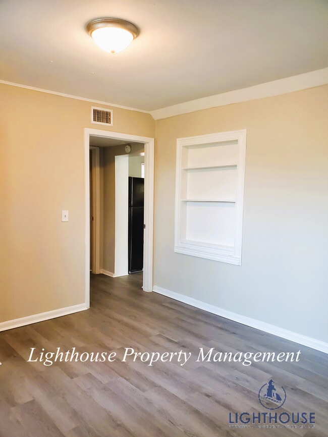 Photo - NEWLY RENOVATED 3 bed/2 bath!