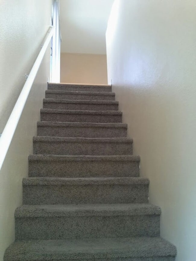 Photo - Gorgeous 3 Bedroom Townhome with Attached Garage! Available for Immediate Move in!