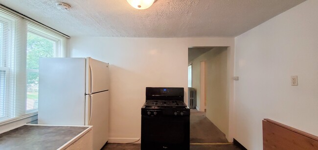 Photo - 414 Oneida St Unit 1UPPER