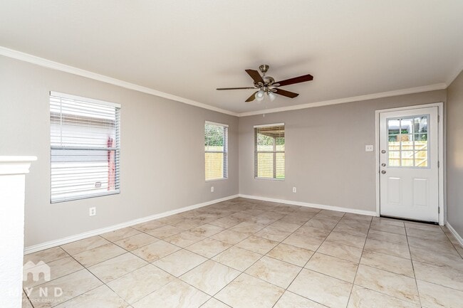 Photo - 8924 Sun Haven Way