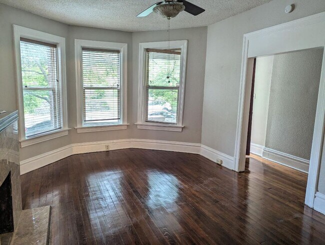 Photo - 4139 Cleveland Ave Unit 1F