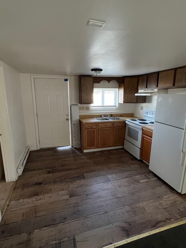 kitchen - 231 High St