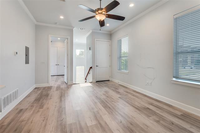 Photo - 713 Grainger St Unidad 721