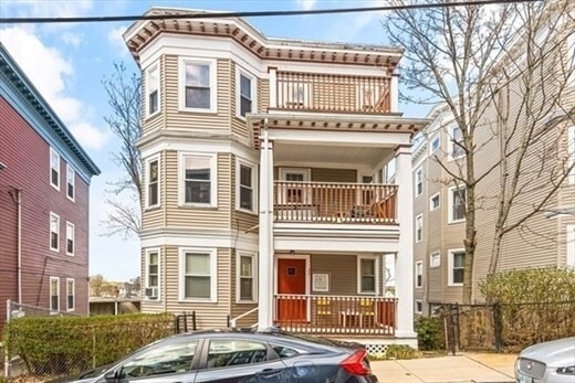 Building Photo - 22 Rowell St Unit 2