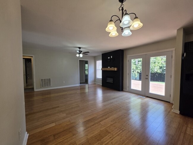 Photo - 3483 Arvin Dr