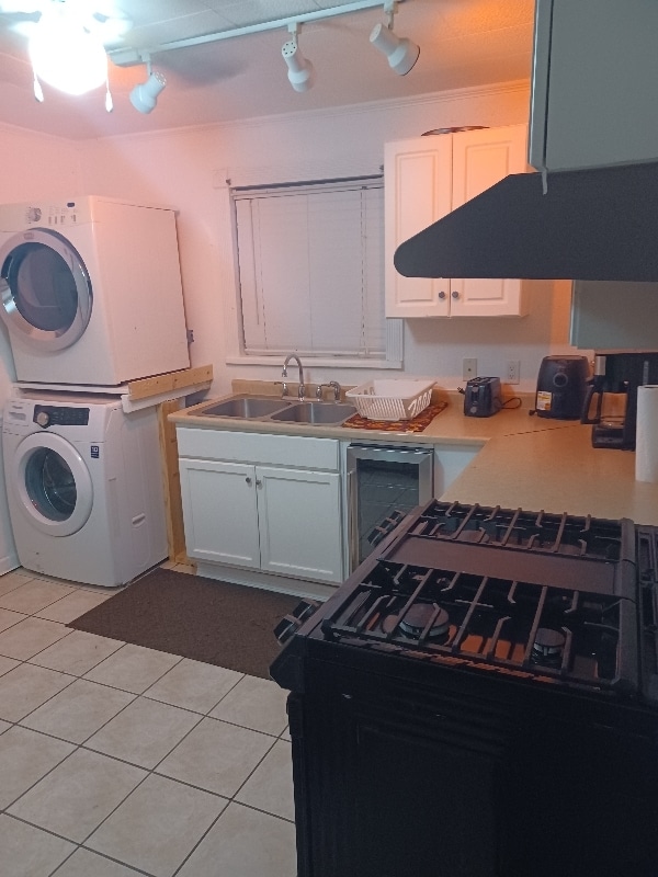 Photo - 4502 Croyden Ave