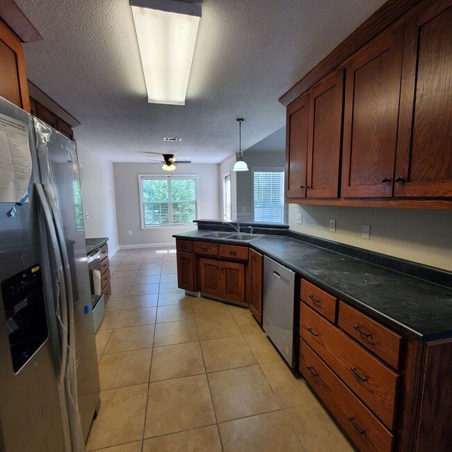 Photo - 5227 Abbott Cir