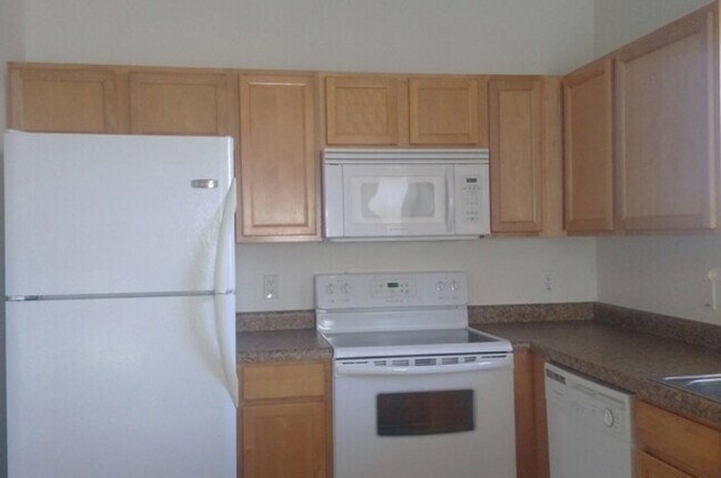 Photo - 1210 Walnut Ave Unit #2