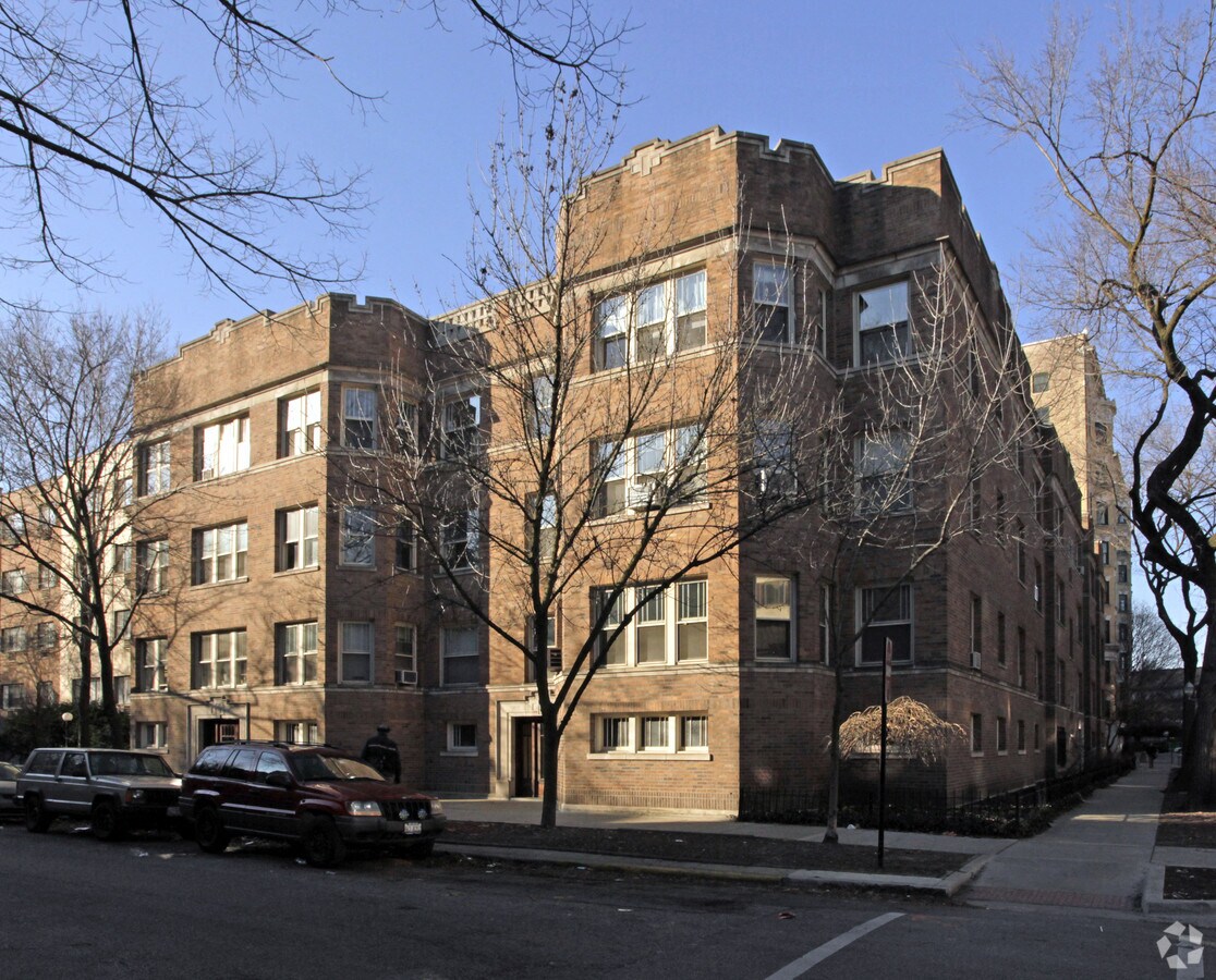 Photo - Surf and Cambridge Condominiums