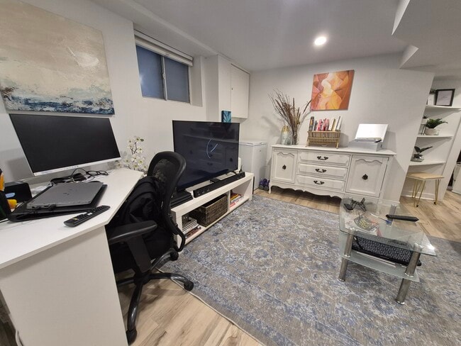 Photo - Jennifer Walker - Tenant Placement - Woodbine Unité Bsmt